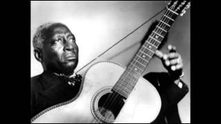 Lead Belly  Midnight Special [upl. by Victorie434]