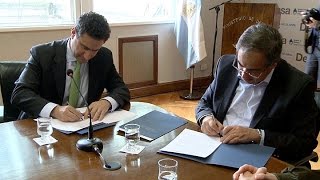 El Ministerio de Defensa reparará y distribuirá sillas de ruedas del PAMI a centros de salud [upl. by Ardua]