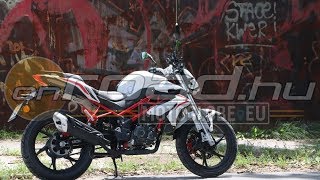 Benelli BN125 review the Chinese motorbike with Italian design  Onroadbike [upl. by Ahsuas973]