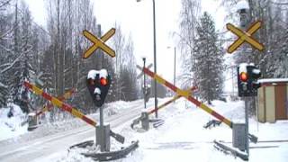 Finnish freight train 3365 passed Eerola level crossing [upl. by Hadihahs]