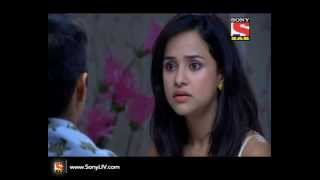 Badi Door Se Aaye Hain  Episode 30  18th July 2014 [upl. by Nidya818]