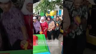 Ibing ketuk tilu seniibingsunda ronggenggunung [upl. by Doone]