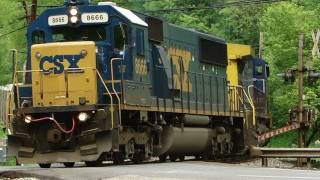 CSX Engines 8666 amp 434 Rescue Broken Down 8129 [upl. by Zetrauq]