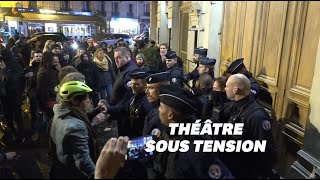 Macron évacué du théâtre des Bouffes du Nord [upl. by Koerlin]