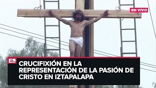 Segunda estación Jesús carga con su cruz [upl. by Eicaj]