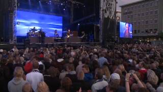 Åge Aleksandersen  Mitt land mitt land  Live Trondheim torg 2009 [upl. by Atsirhc38]