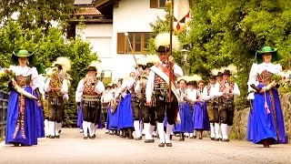 Traditioneller quotPfarrlinga Kirschtaquot 2014  Festumzug 190 Jahre Pfarrmusik Olang [upl. by Serene742]