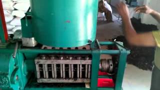 Organic Fertilizer Production Processes Low Cost High Quality [upl. by Elleb569]