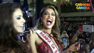 Acadêmicos do Grande Rio 2018  Coroação de Juliana Paes 02092017 [upl. by Neyuq]