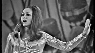 Marta Kubišová  Modlitba pro Martu Proudy Červánky  1968 LIVE SUPRAPHON SHOW [upl. by Drugge]