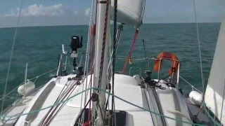 Voile en Solo SUN FAST 32i JEANNEAU [upl. by Cowles95]