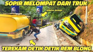 Terekam Sangat Jelas  Sopir Melompat Detik detik Truk Tangki Air Mineral Alami Rem Blong [upl. by Hanford]