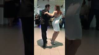 Andrea Vighi y Chiara Benati  Milonga para as Missoes [upl. by Smaoht136]