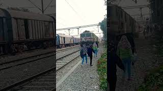 Engene ki Safai Karo railway walo [upl. by Robbin]