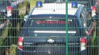 Auto dei Carabinieri a Fiumicino visto anche su Striscia [upl. by Massab]