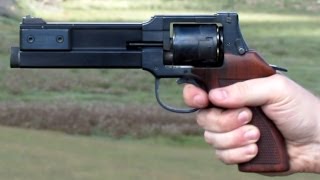 Shooting the Mateba 2006M  an Italian 357 revolver [upl. by Htebaras]