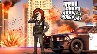 BECOMING A COP ON A PUBLIC RP SERVER  GTA RP [upl. by Laurena141]