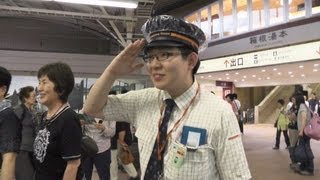 ユーモアあふれる観光案内 箱根登山鉄道車掌・落合伸哉さん神奈川新聞（カナロコ） [upl. by Aicertal]