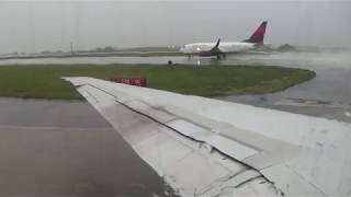 Delta Airlines MD88 N912DL RainySteep Takeoff from Atlanta [upl. by Anrim555]