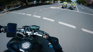 RUBBING IN NEW TYRES  BIKE COPS Pt1  YAMAHA MT09 AKRAPOVIC  QUICKSHIFTER 4K [upl. by Beaulieu]