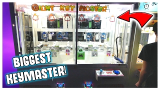 THE BIGGEST KEYMASTER EVER  Arcade Games [upl. by Pizor157]