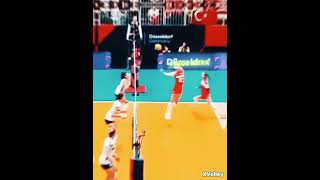 Surprise Setter Attack  Elif Şahin😎 1000 AURA volleyball [upl. by Kallman]