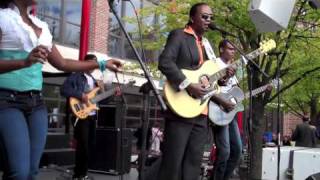 Joan Soriano Live at Navy Pier World Music Festival Chicago 2010 Bachata [upl. by Sanson]