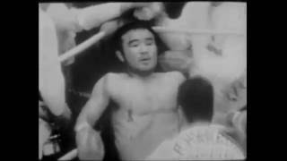 Fighting Harada vs Johnny Famechon 2871969  WBC World Featherweight Championship [upl. by Notled]