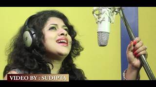 Chahun Mai Ya Na I Cover i Ruprekha Banerjee featSonu [upl. by Assirt]