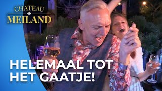 Martien is GEVALLEN en heeft een GAT IN ZIJN HOOFD 🤒 🤕  Chateau Meiland [upl. by Ardnuek193]