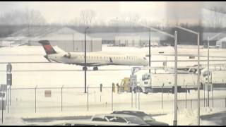 Raw Snow plows at work at Syracuse Airport [upl. by Eniak]