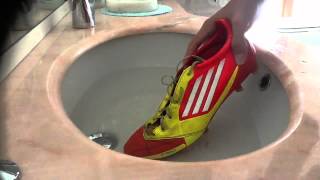 Tutorial Come far diventare le vostre scarpe da calcio piumordide ITA CR7 trick [upl. by Aynek]