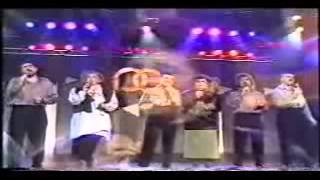 Mocedades Merece la pena 1987 [upl. by Teevens]