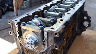 DD15 engine crankshaft replacement installation process step by step freightliner cascadia [upl. by Damiani125]