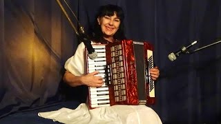 Wieslawa Dudkowiak  Accordion  quotMedley  Various  Folk Melodyquot [upl. by Erual]