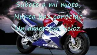 Subete a mi moto letralyric [upl. by Areikahs114]