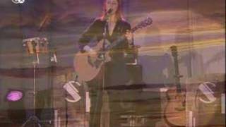 Suzanne Vega  The Queen And The Soldier [upl. by Naujad104]