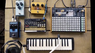 Synthstrom Deluge The Pill Pedal amp A Melodica [upl. by Chu321]