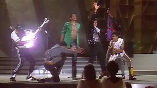 The Jackson 5 amp Michael Jackson  Motown 25 Performance Remastered [upl. by Etnoel]