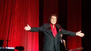 Amazing 86 Year Old ENGELBERT HUMPERDINK Concert Clearwater Florida 1212 2022 [upl. by Davida]