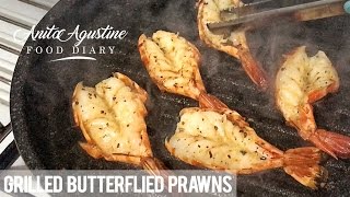 Butterflied Prawns in 1 Minute [upl. by Nylareg780]