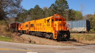 GE U18Bs on the Pickens railway [upl. by Modeerf83]