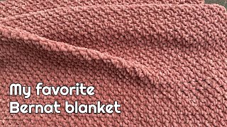 Bernat blanket yarn crochet patterns 4 Bernat baby blanket  Moss Stitch [upl. by Lilybel]