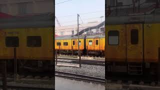 Tejas Standing On For New Delhi  RJPB  Rajendra Nagar Terminal Railway Station  Patna Bihar [upl. by Deeraf]