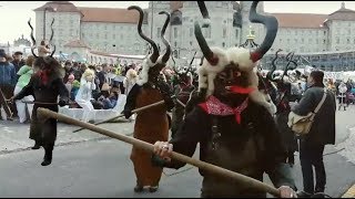 Teufel  Trichler am Sühudiumzug 2019 in Einsiedeln [upl. by Serdna]