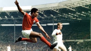 Eusébio Best Goals amp Skills [upl. by Carl667]