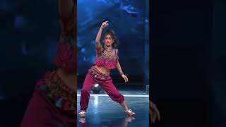 Vartika Jha 💃❤️ Dance 🔥 shorts ytshorts vartikaJha VartikaJhaWorld Indias Best Dancer S3 [upl. by Chicky118]