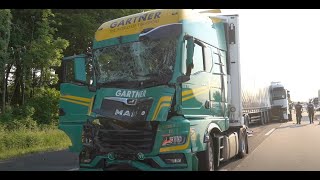 Schwerer LKW Unfall auf der A3  4 LKW involviert [upl. by Jaclyn916]