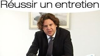 Entretien  Reconnaître un mauvais recruteur [upl. by Nilerual]