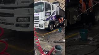 Truck washing in New Zealand automobile pinoynz travelvlog pinayinnewzealand roadtrippers [upl. by Lemuel292]